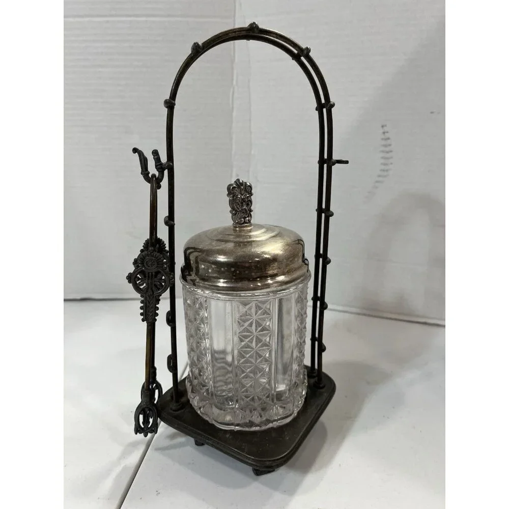 Meridan Silver Plate Co Quadrupleplate Victorian Glass Pickle Castor Jar & Tongs
